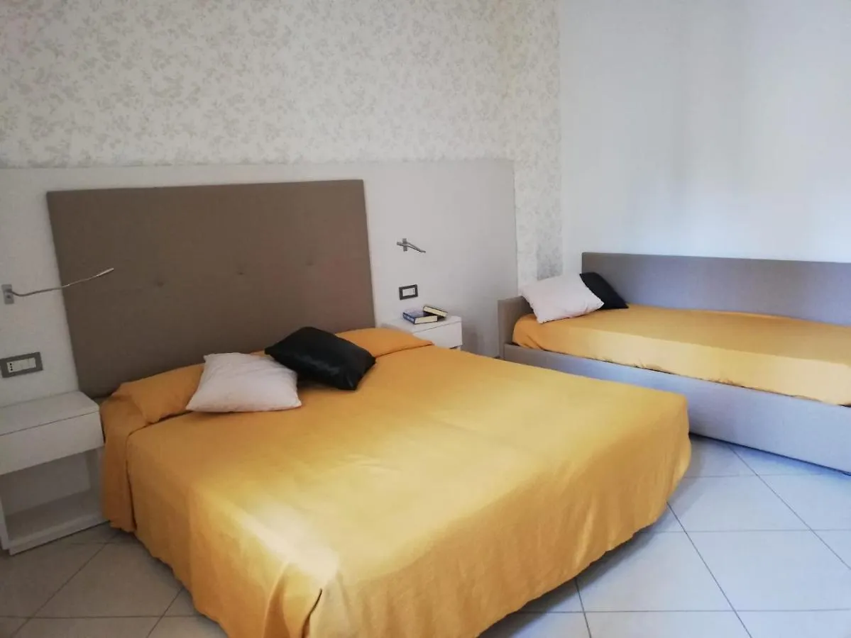 Hotel Metropol 3*, Sottomarina Italia