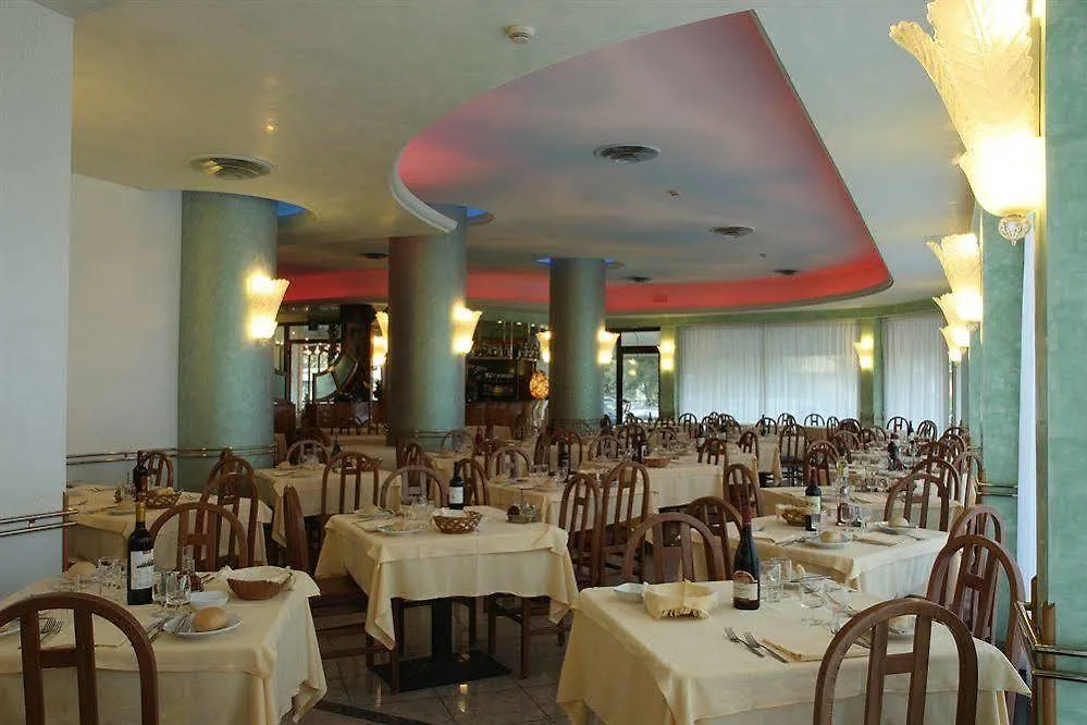 Hotel Metropol 3*, Sottomarina